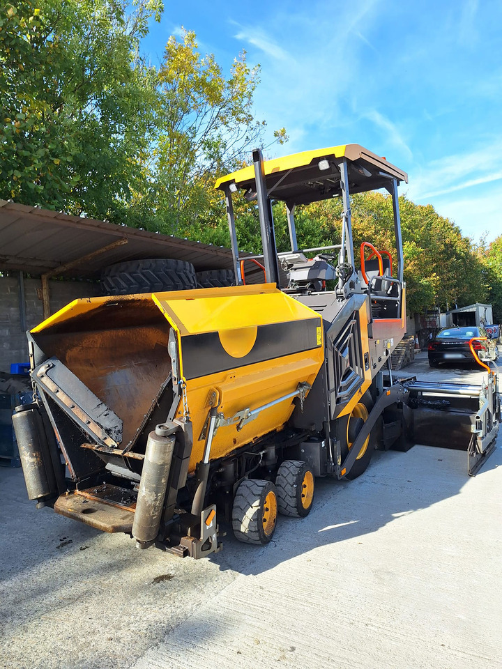 Volvo 3196 - Máy lát nhựa đường: hình 2 Volvo 3196 - Máy lát nhựa đường: hình 2