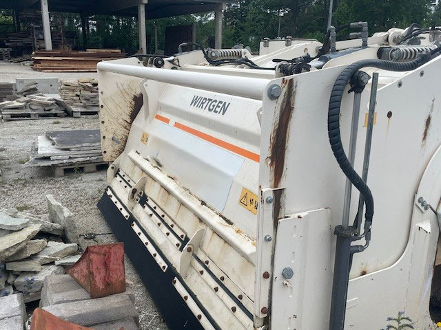 Wirtgen WS 250 - Máy san nền đất: hình 1 Wirtgen WS 250 - Máy san nền đất: hình 1