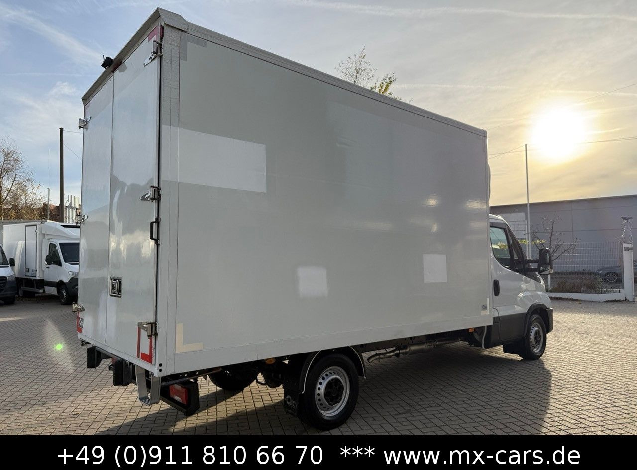 Iveco Daily 35s14 Möbel Maxi 4,33 l / 2,45 hoch 23 m³ - Xe tải nhỏ thùng kín: hình 5 Iveco Daily 35s14 Möbel Maxi 4,33 l / 2,45 hoch 23 m³ - Xe tải nhỏ thùng kín: hình 5