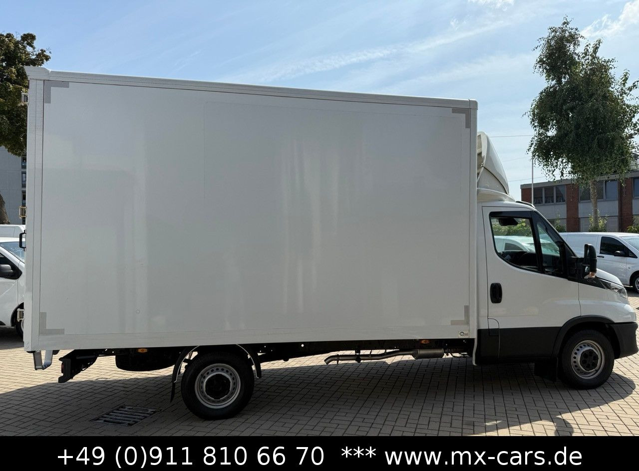 Iveco Daily 35s14 Möbel Maxi 4,33 l / 2,45 hoch 23 m³ - Xe tải nhỏ thùng kín: hình 4 Iveco Daily 35s14 Möbel Maxi 4,33 l / 2,45 hoch 23 m³ - Xe tải nhỏ thùng kín: hình 4