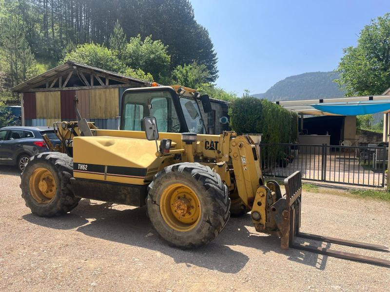 Caterpillar th62 - Xe nhấc hình viễn vọng kính: hình 1 Caterpillar th62 - Xe nhấc hình viễn vọng kính: hình 1