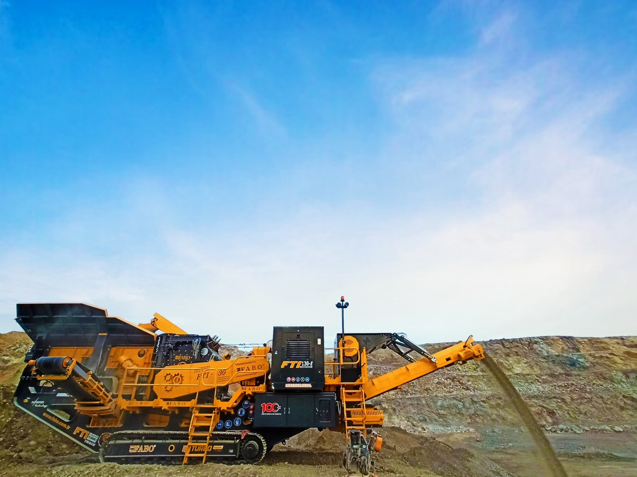 FABO Mobile crusher - Máy nghiền di động: hình 4 FABO Mobile crusher - Máy nghiền di động: hình 4