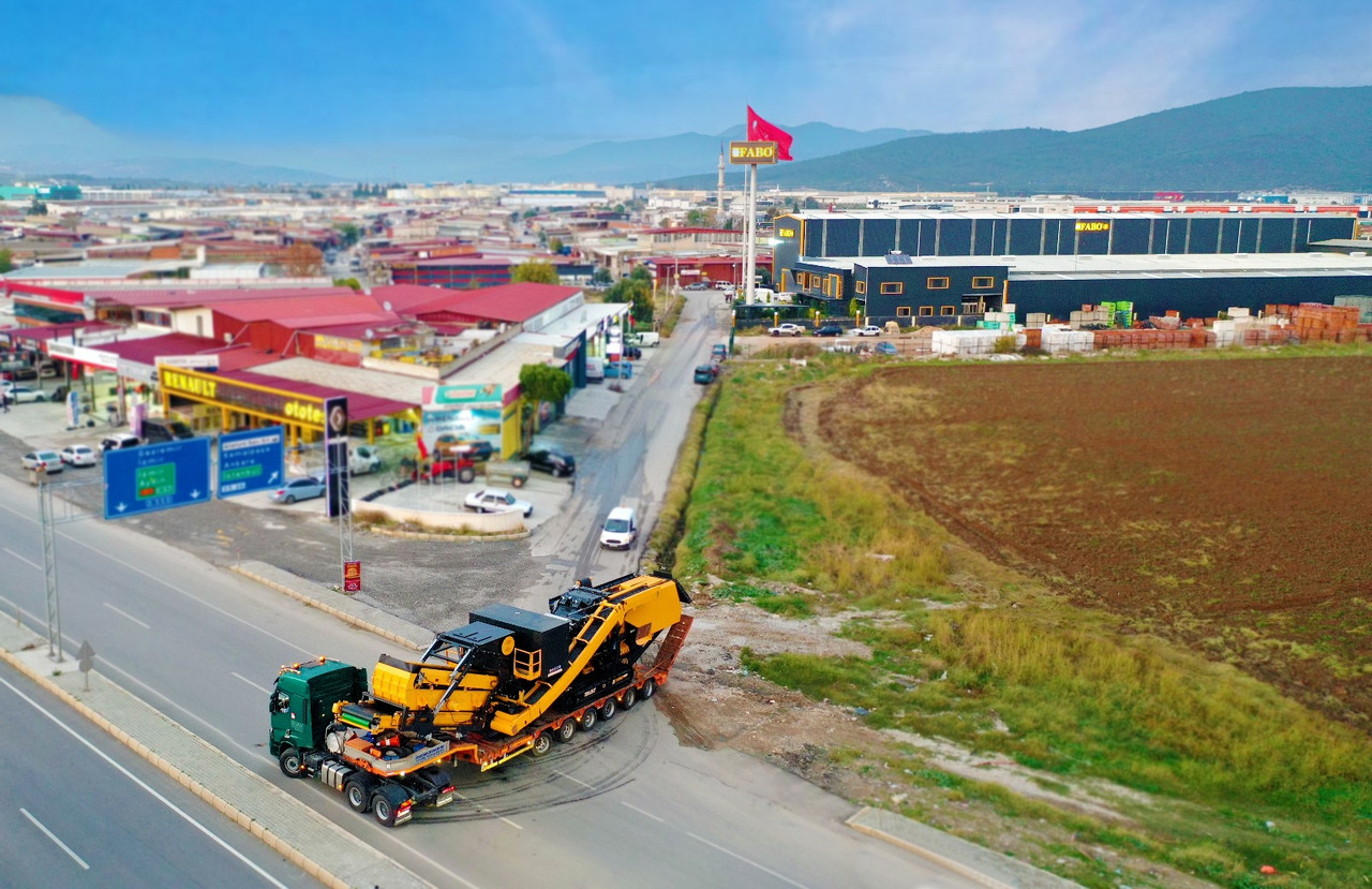 FABO Mobile crusher - Máy nghiền di động: hình 5 FABO Mobile crusher - Máy nghiền di động: hình 5