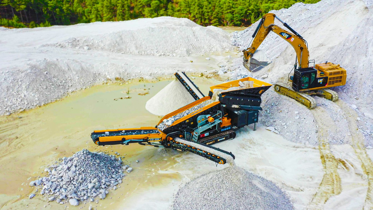 FABO Mobile crusher - Máy nghiền di động: hình 1 FABO Mobile crusher - Máy nghiền di động: hình 1