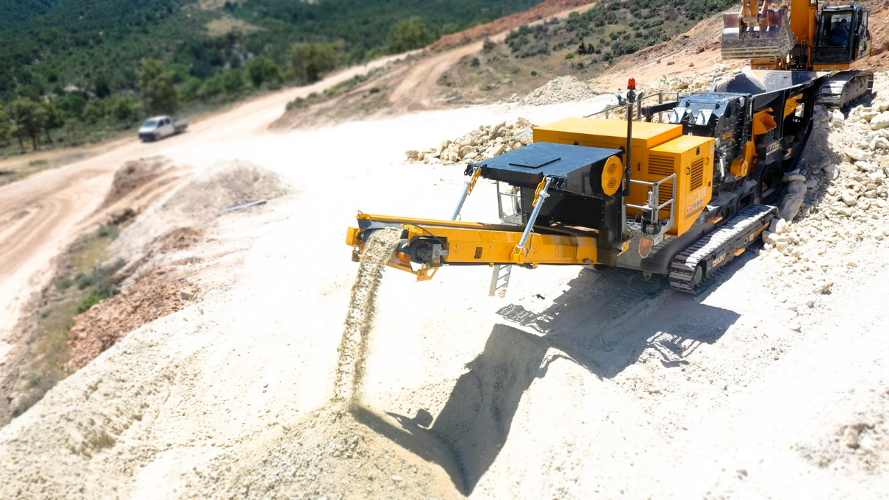 FABO Mobile crusher - Máy nghiền di động: hình 4 FABO Mobile crusher - Máy nghiền di động: hình 4