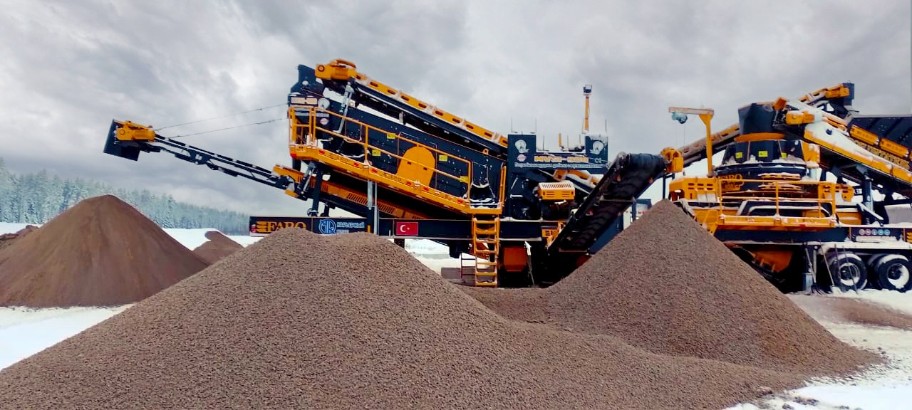 FABO Mobile crusher - Máy nghiền di động: hình 2 FABO Mobile crusher - Máy nghiền di động: hình 2