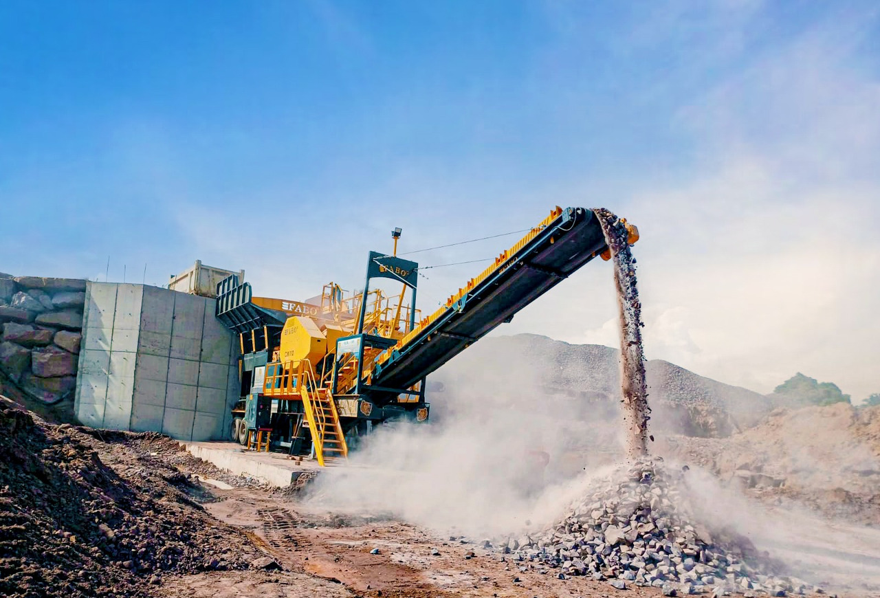 FABO Mobile crusher - Máy nghiền di động: hình 2 FABO Mobile crusher - Máy nghiền di động: hình 2
