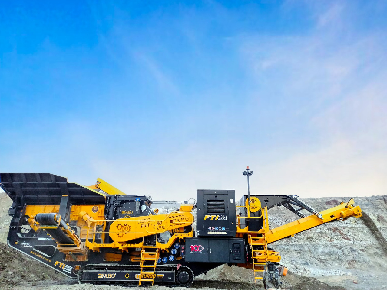 FABO Mobile crusher - Máy nghiền di động: hình 3 FABO Mobile crusher - Máy nghiền di động: hình 3