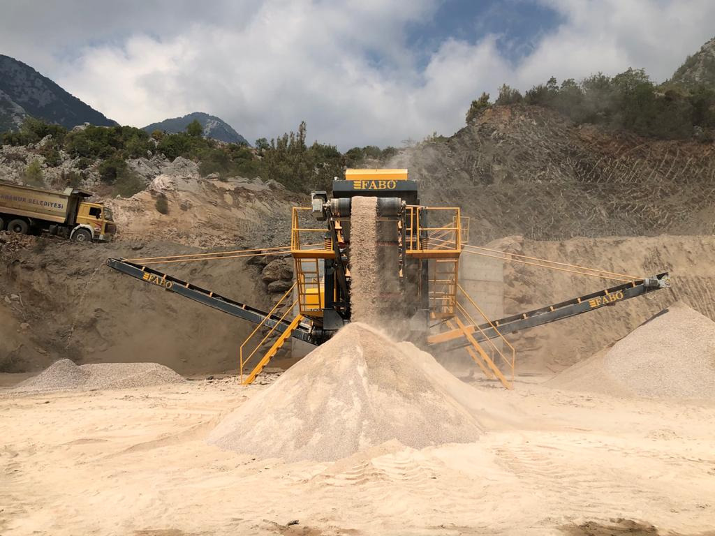 FABO Mobile crusher - Máy nghiền di động: hình 3 FABO Mobile crusher - Máy nghiền di động: hình 3