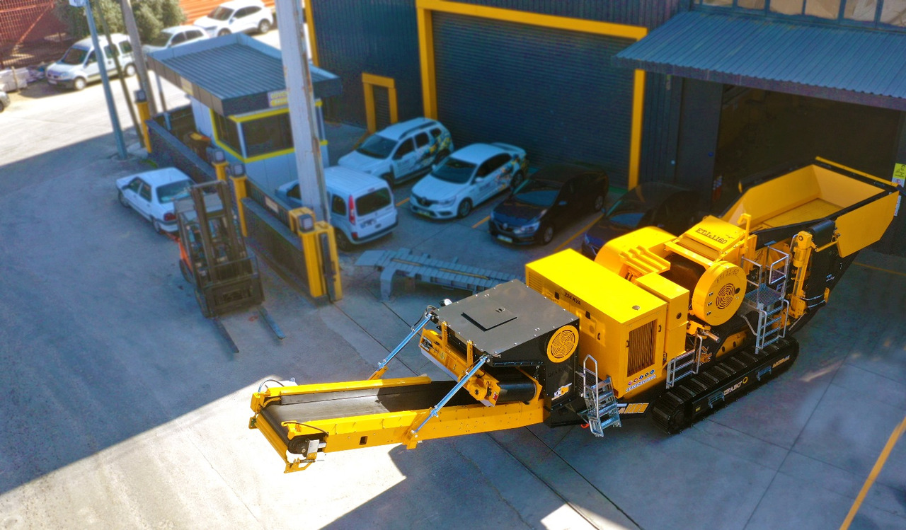 FABO Mobile crusher - Máy nghiền di động: hình 4 FABO Mobile crusher - Máy nghiền di động: hình 4