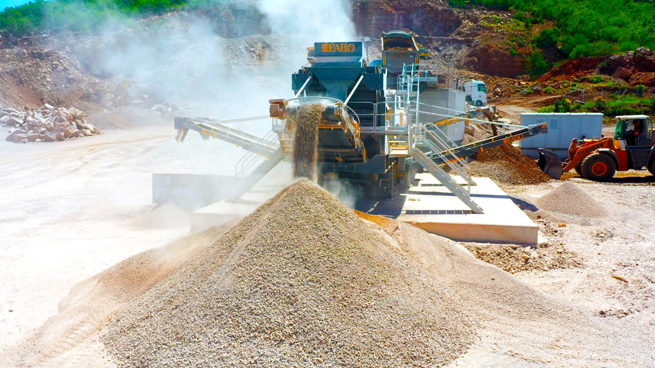 FABO Mobile crusher - Máy nghiền di động: hình 5 FABO Mobile crusher - Máy nghiền di động: hình 5