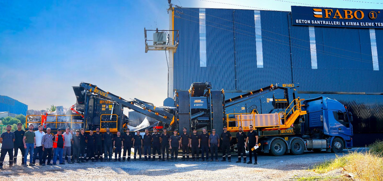 FABO Mobile crusher - Máy nghiền di động: hình 2 FABO Mobile crusher - Máy nghiền di động: hình 2