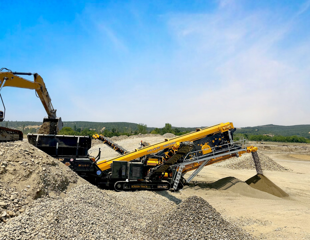 FABO Mobile crusher - Máy nghiền di động: hình 4 FABO Mobile crusher - Máy nghiền di động: hình 4