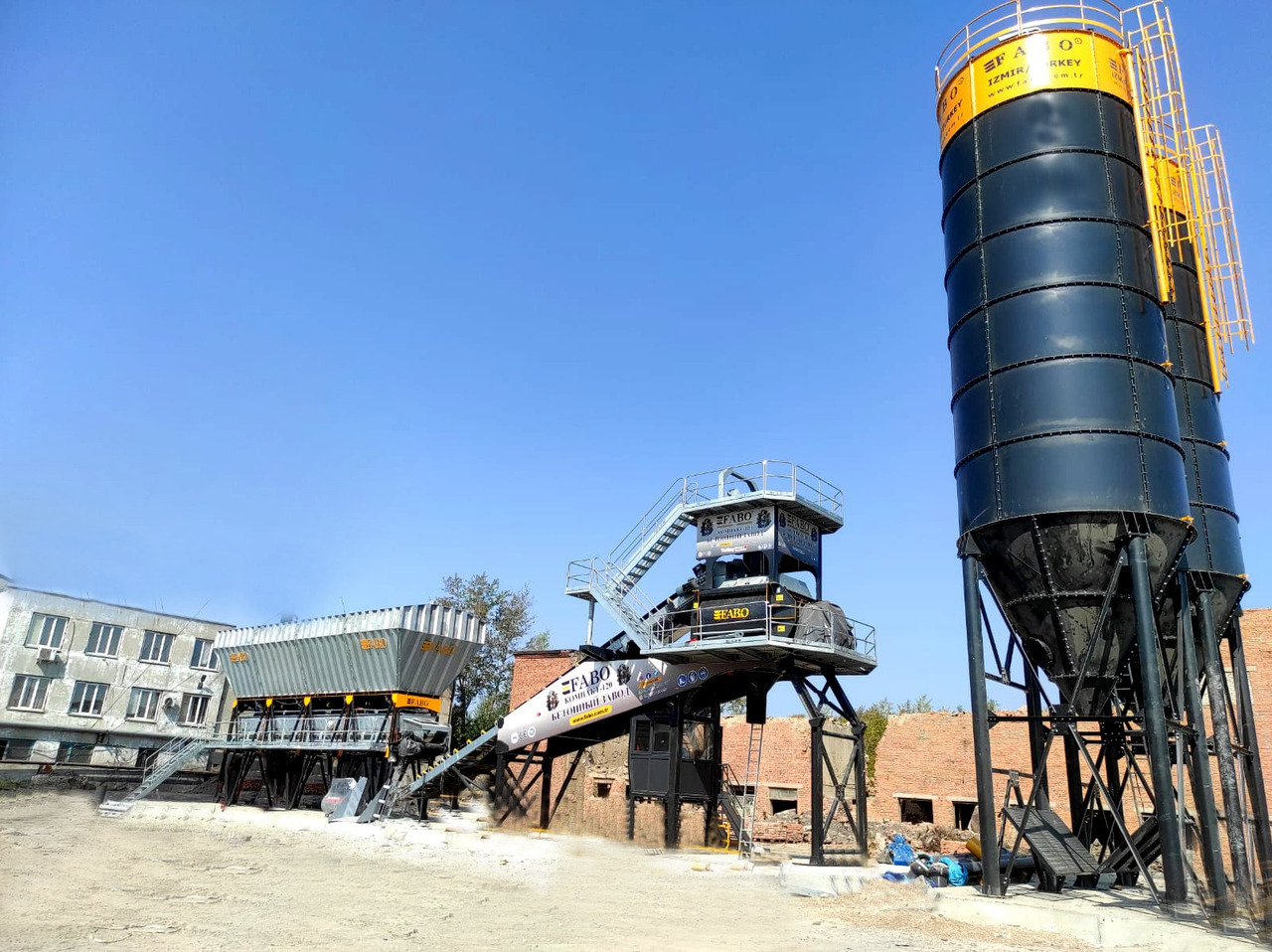FABO compact concrete plant - Trạm trộn bê tông: hình 4 FABO compact concrete plant - Trạm trộn bê tông: hình 4