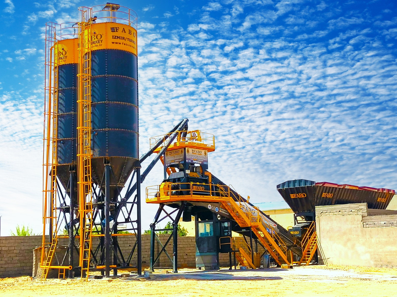 FABO compact concrete plant - Trạm trộn bê tông: hình 3 FABO compact concrete plant - Trạm trộn bê tông: hình 3