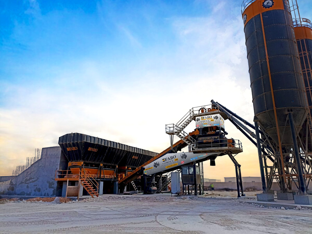 FABO compact concrete plant - Trạm trộn bê tông: hình 3 FABO compact concrete plant - Trạm trộn bê tông: hình 3