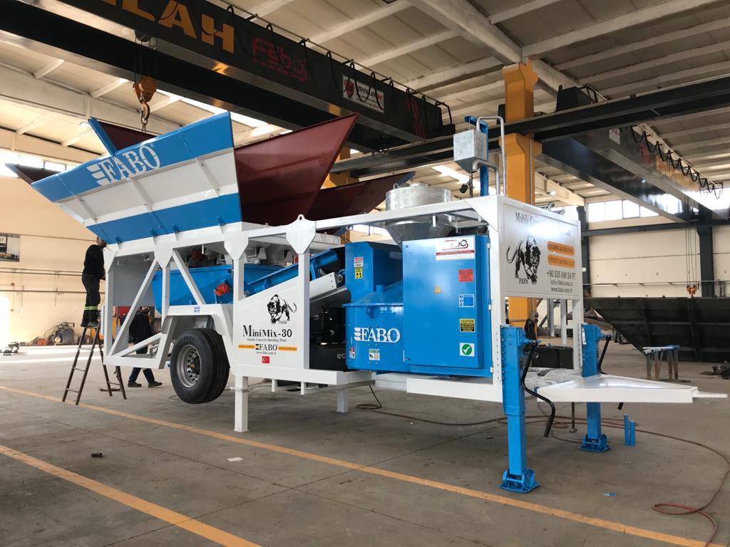 FABO mobile concrete batching plant - Trạm trộn bê tông: hình 2 FABO mobile concrete batching plant - Trạm trộn bê tông: hình 2