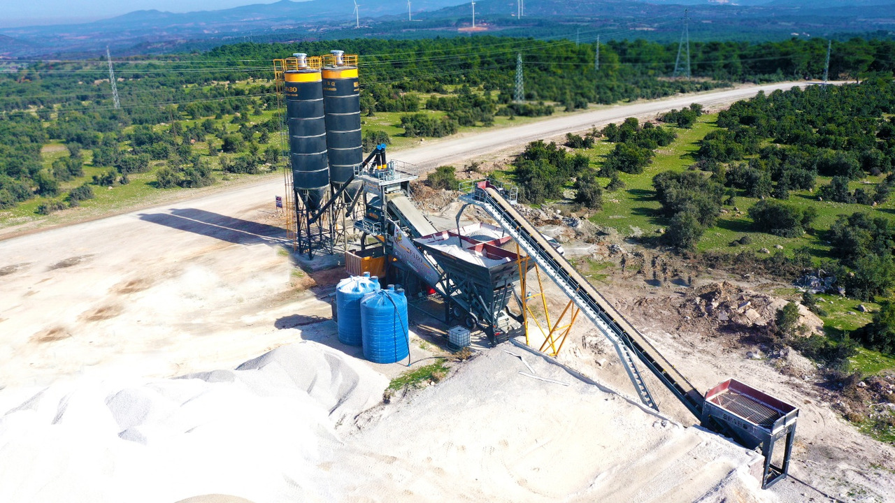 FABO mobile concrete batching plant - Trạm trộn bê tông: hình 2 FABO mobile concrete batching plant - Trạm trộn bê tông: hình 2