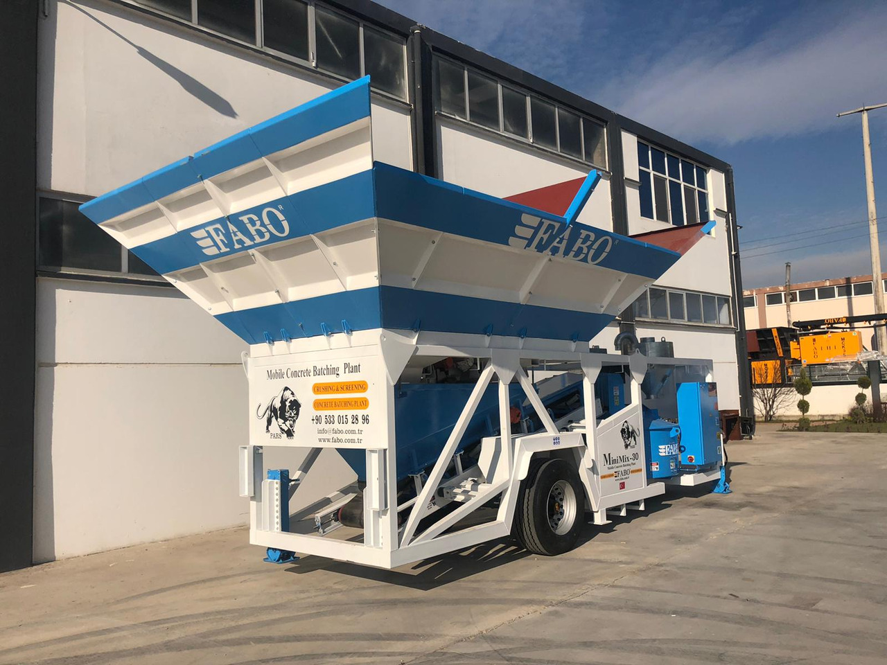 FABO mobile concrete batching plant - Trạm trộn bê tông: hình 3 FABO mobile concrete batching plant - Trạm trộn bê tông: hình 3