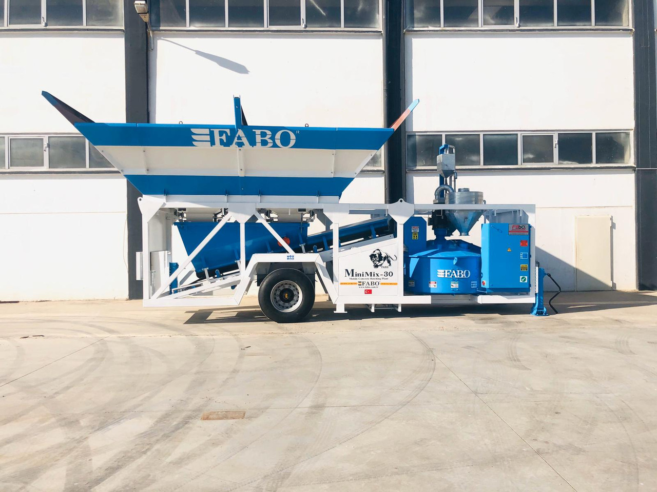 FABO mobile concrete batching plant - Trạm trộn bê tông: hình 5 FABO mobile concrete batching plant - Trạm trộn bê tông: hình 5