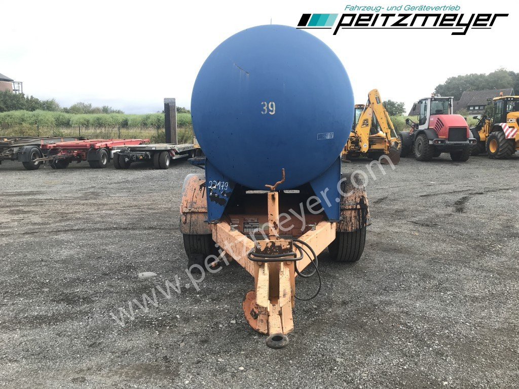 BATHE 1 Achs Anhänger Bitum / Teerkocher ST 5 E - 4,8 m³ zGG 9,5 t. - Máy phun nhựa đường: hình 5 BATHE 1 Achs Anhänger Bitum / Teerkocher ST 5 E - 4,8 m³ zGG 9,5 t. - Máy phun nhựa đường: hình 5