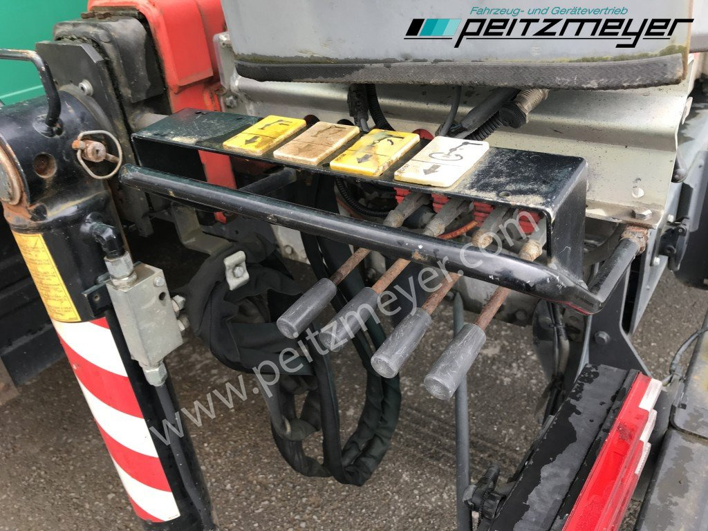Xe tải thùng mui bạt, Xe cẩu tự hành MERCEDES-BENZ Atego 1224 L Pritsche m. Heckkran Funk 4 x hydraulisch: hình 25