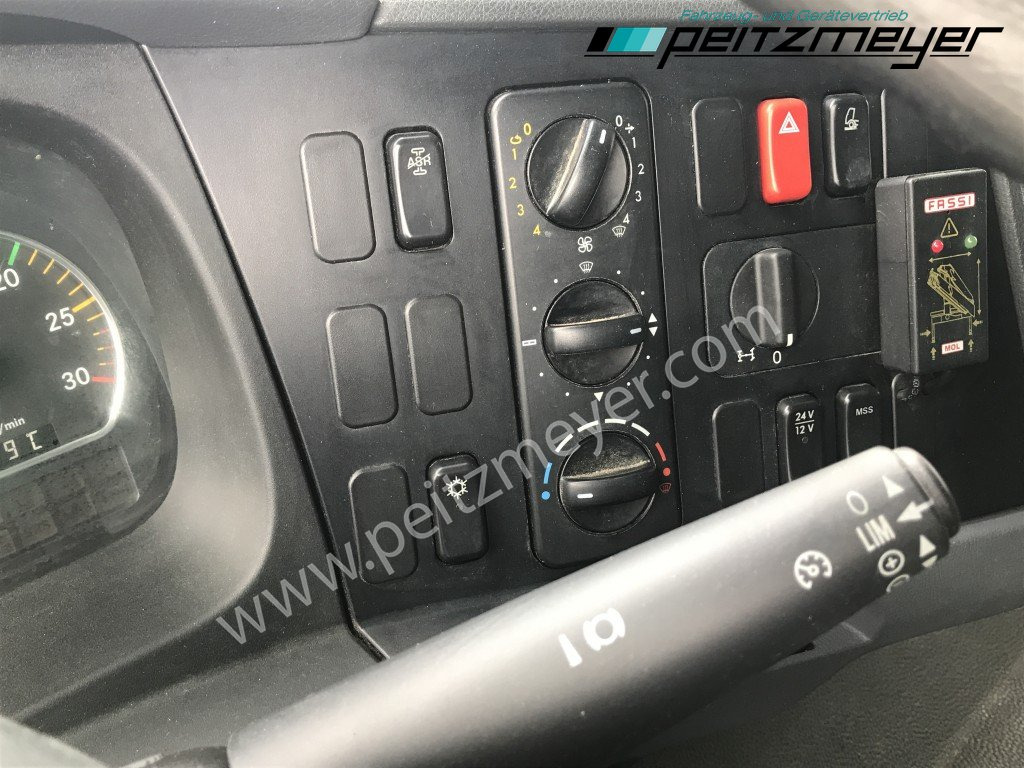 Xe tải thùng mui bạt, Xe cẩu tự hành MERCEDES-BENZ Atego 1224 L Pritsche m. Heckkran Funk 4 x hydraulisch: hình 11