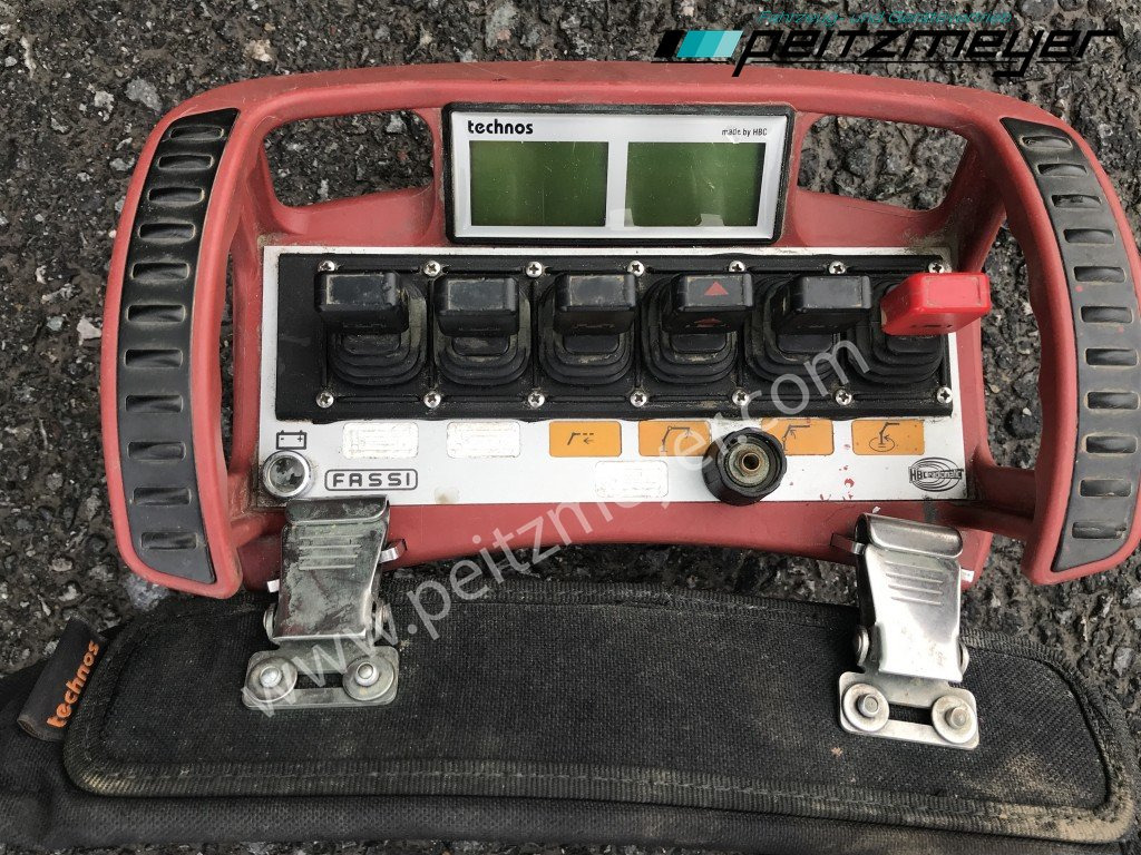 Xe tải thùng mui bạt, Xe cẩu tự hành MERCEDES-BENZ Atego 1224 L Pritsche m. Heckkran Funk 4 x hydraulisch: hình 14