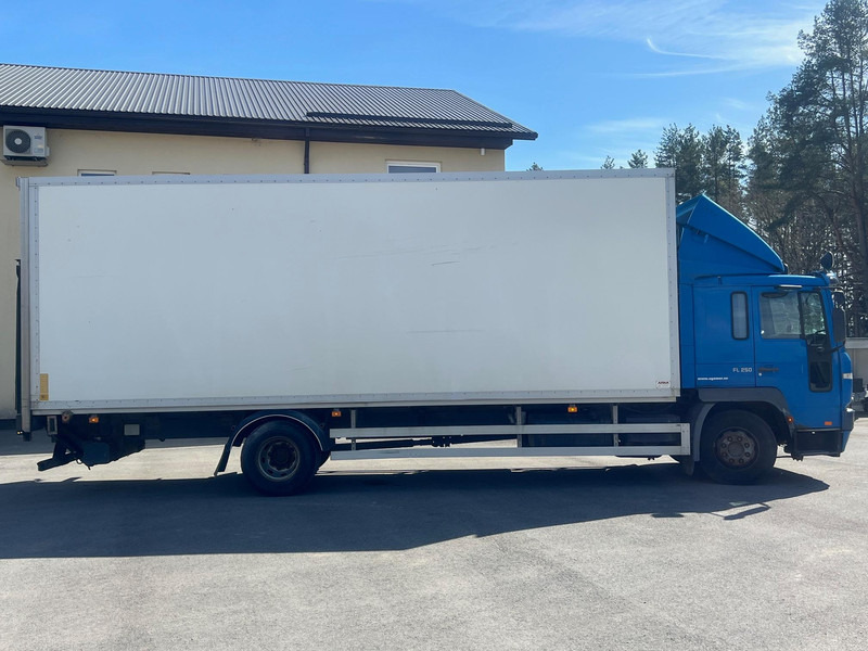 Xe tải hộp Volvo FL616 4X2 OPEN SIDE: hình 10