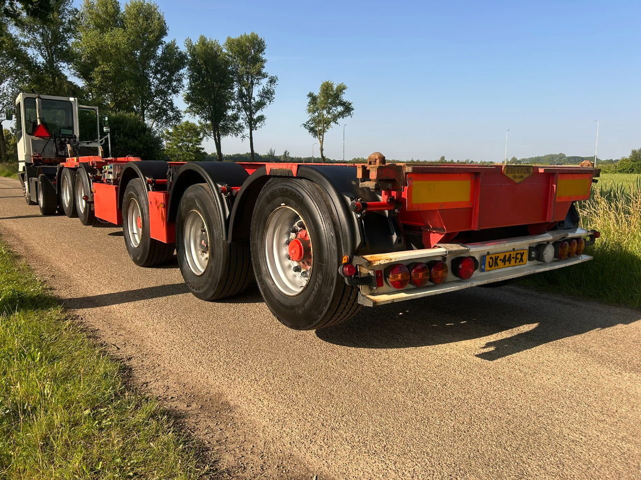 Broshuis 2-Connect-5Akcc / 3 x Steering axle / 4 x Lifting axle / tyres 80 / 3 x - Xe chở container/ Sơ mi rơ moóc hoán đổi thân: hình 3 Broshuis 2-Connect-5Akcc / 3 x Steering axle / 4 x Lifting axle / tyres 80 / 3 x - Xe chở container/ Sơ mi rơ moóc hoán đổi thân: hình 3