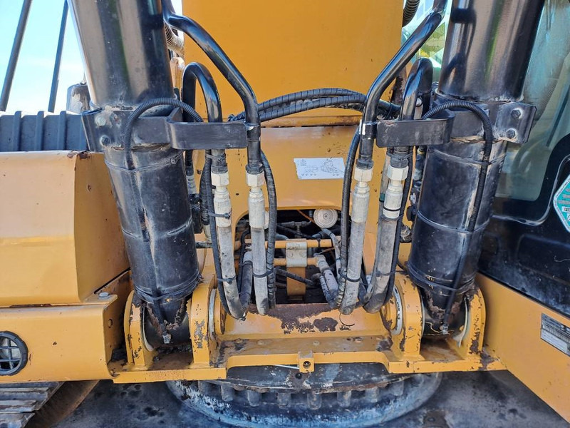 Máy xúc bánh xích Cat 330NG: hình 10