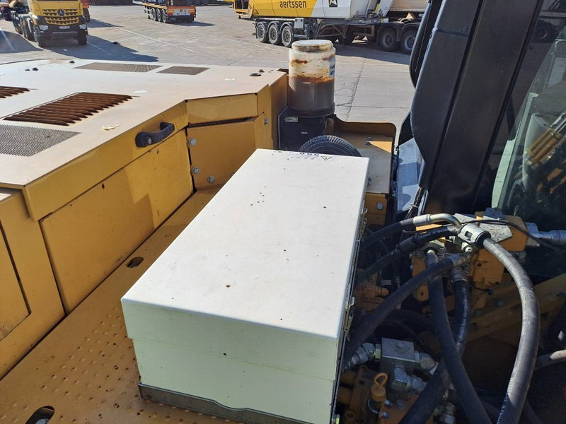 Máy xúc bánh xích Cat 330NG: hình 18