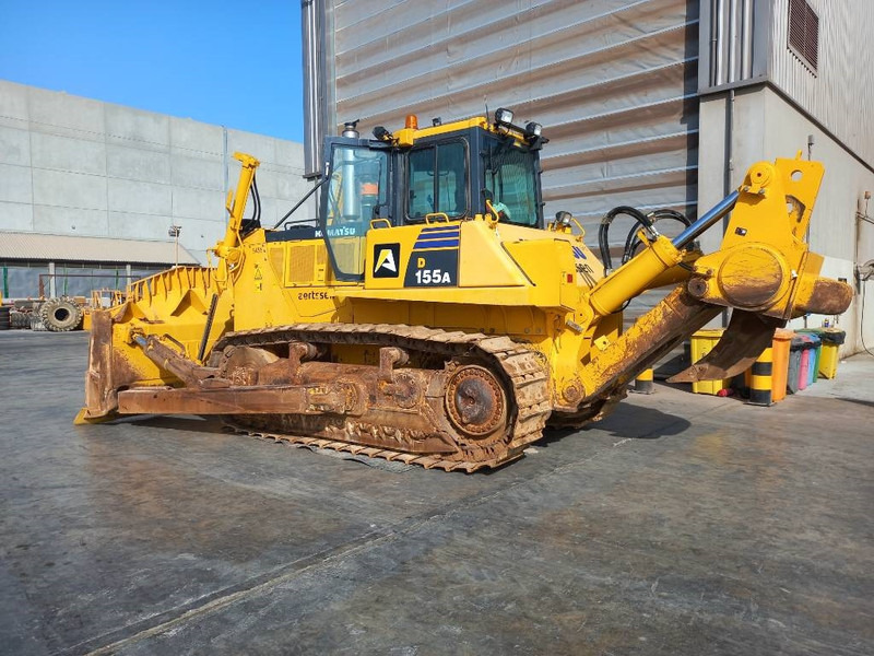 Komatsu D155A-6R (4 pcs available in Abu Dhabi) - Máy ủi: hình 2 Komatsu D155A-6R (4 pcs available in Abu Dhabi) - Máy ủi: hình 2