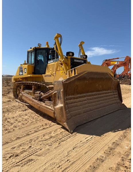 Komatsu D155A-6R (4 pieces available in Abu Dhabi) - Máy ủi: hình 5 Komatsu D155A-6R (4 pieces available in Abu Dhabi) - Máy ủi: hình 5