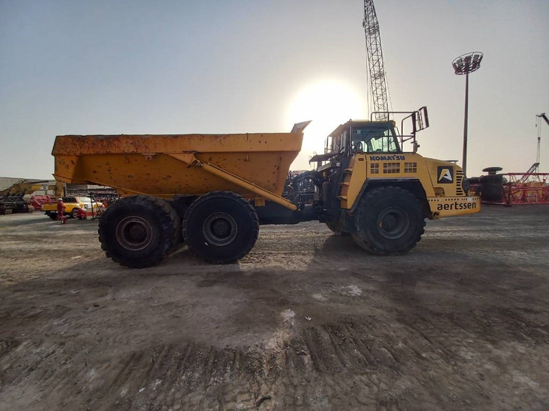 Komatsu HM400-3R (4 pcs available in Abu Dhabi) - Xe ben đổ có khớp nối: hình 4 Komatsu HM400-3R (4 pcs available in Abu Dhabi) - Xe ben đổ có khớp nối: hình 4