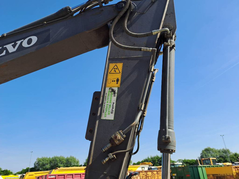 Máy xúc bánh xích Volvo EC220EL: hình 9