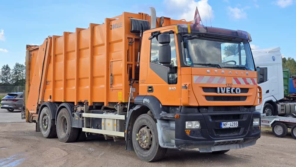 IVECO AD260 310HP - Xe tải chở rác: hình 5 IVECO AD260 310HP - Xe tải chở rác: hình 5