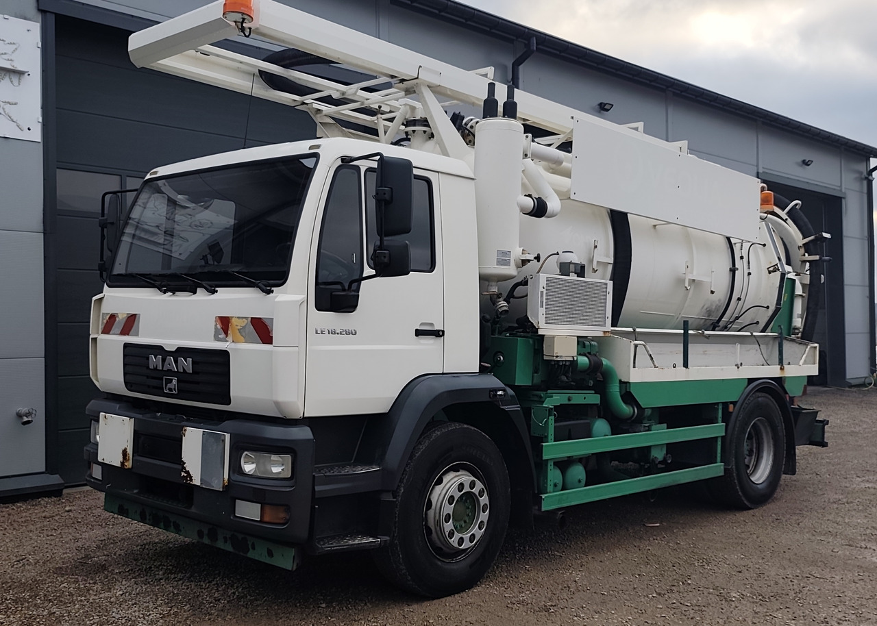 MAN MULLER - Xe tải chân không: hình 1 MAN MULLER - Xe tải chân không: hình 1