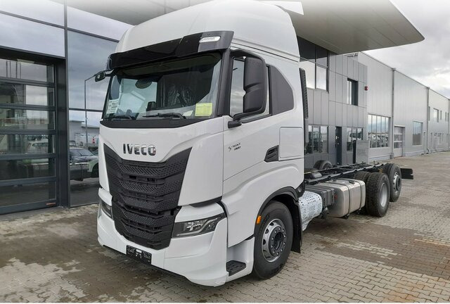 IVECO S-Way AS260S46Y/P-AERO+LIVING&COMFORT PACK... - Xe tải khung gầm: hình 1 IVECO S-Way AS260S46Y/P-AERO+LIVING&COMFORT PACK... - Xe tải khung gầm: hình 1