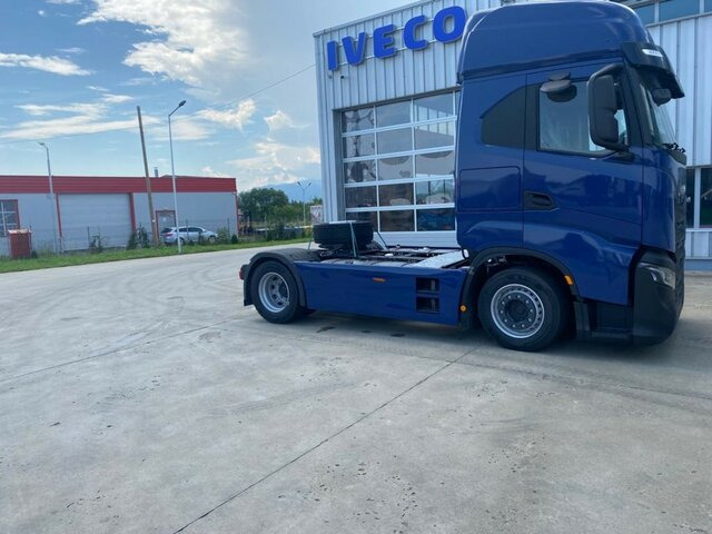 IVECO S-WAY-AS440S53T/FP LT Sattelzugmaschine+LIVING... - Xe đầu kéo: hình 5 IVECO S-WAY-AS440S53T/FP LT Sattelzugmaschine+LIVING... - Xe đầu kéo: hình 5