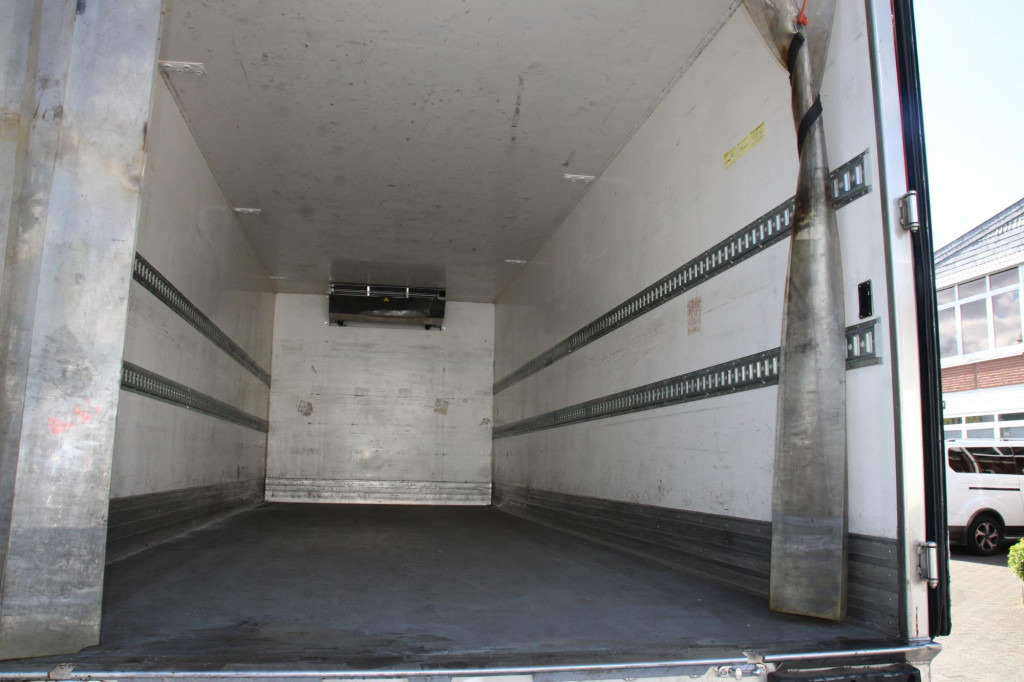 Daf LF 250 E6 Carrier Supra Strom Tür + LBW Kamera - Xe tải đông lạnh: hình 2 Daf LF 250 E6 Carrier Supra Strom Tür + LBW Kamera - Xe tải đông lạnh: hình 2