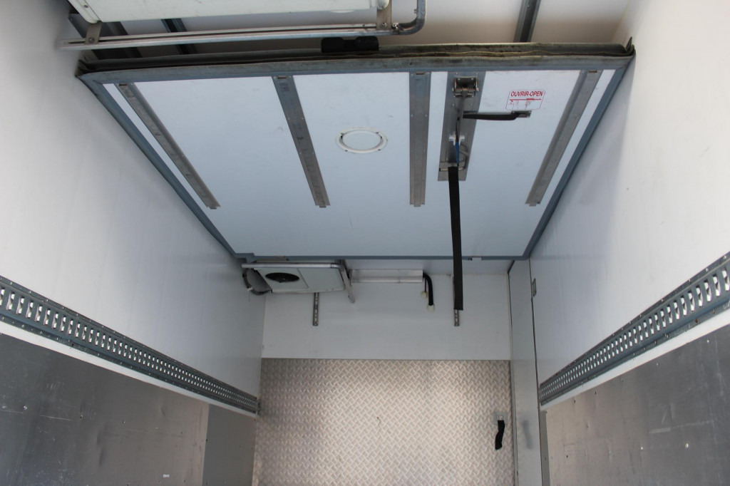 Iveco Daily 70-180 CP 600 Tiefkühl Bi-Temp Doppelräder - Xe van đông lạnh: hình 3 Iveco Daily 70-180 CP 600 Tiefkühl Bi-Temp Doppelräder - Xe van đông lạnh: hình 3