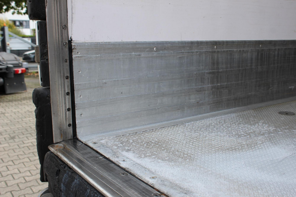 Lamberet TK SLXi Spectrum 2,65h Bi-Temp LBW FRC Aluboden - Sơ mi rơ moóc đông lạnh: hình 4 Lamberet TK SLXi Spectrum 2,65h Bi-Temp LBW FRC Aluboden - Sơ mi rơ moóc đông lạnh: hình 4