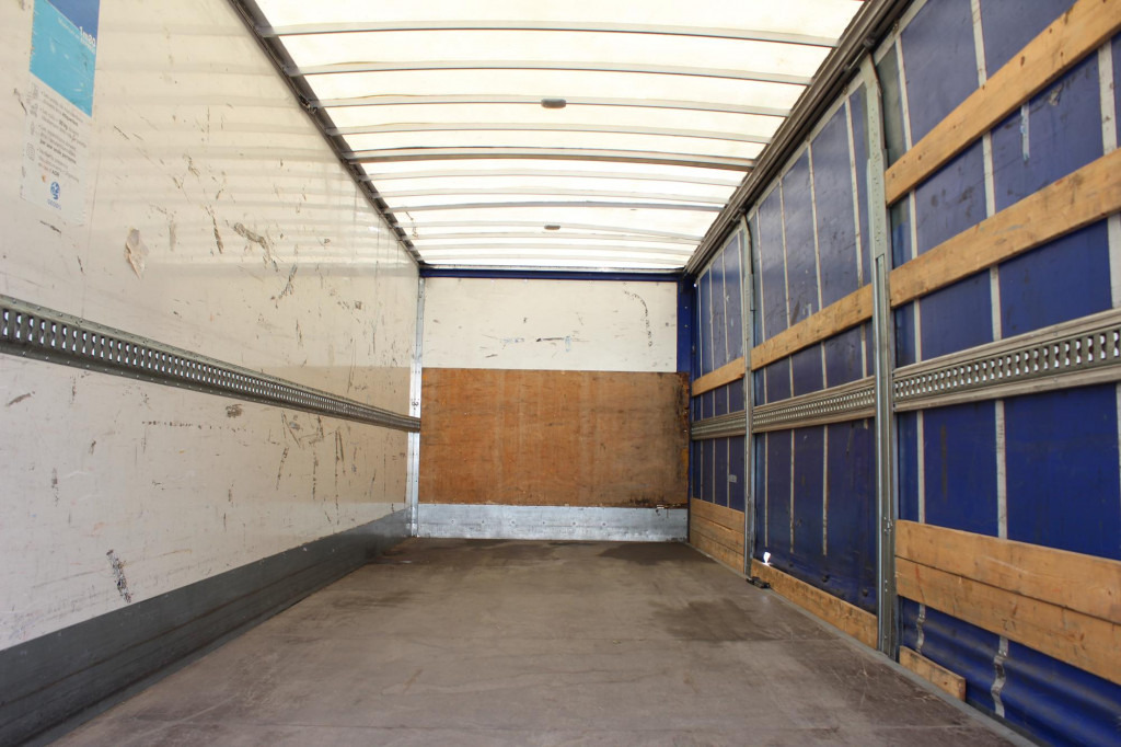 MAN TGL 12.220 Plane-Koffer 7,5 m LBW Klima 199TKm - Xe tải hộp: hình 3 MAN TGL 12.220 Plane-Koffer 7,5 m LBW Klima 199TKm - Xe tải hộp: hình 3