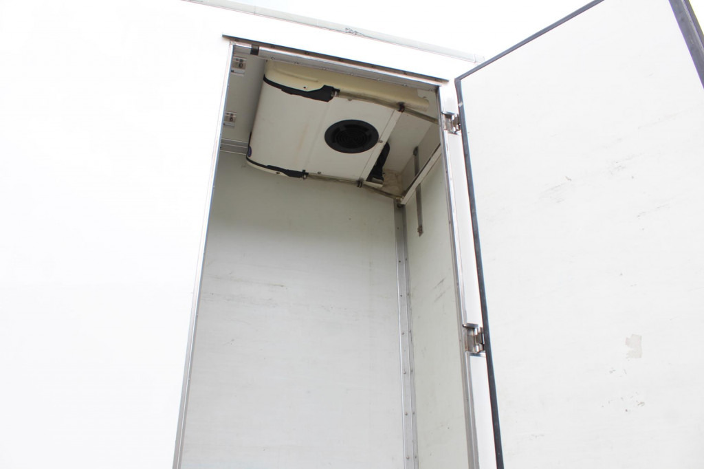 MAN TGS 26.400 CS 1250Mt. Bi-Temp. Strom LBW TW - Xe tải đông lạnh: hình 5 MAN TGS 26.400 CS 1250Mt. Bi-Temp. Strom LBW TW - Xe tải đông lạnh: hình 5