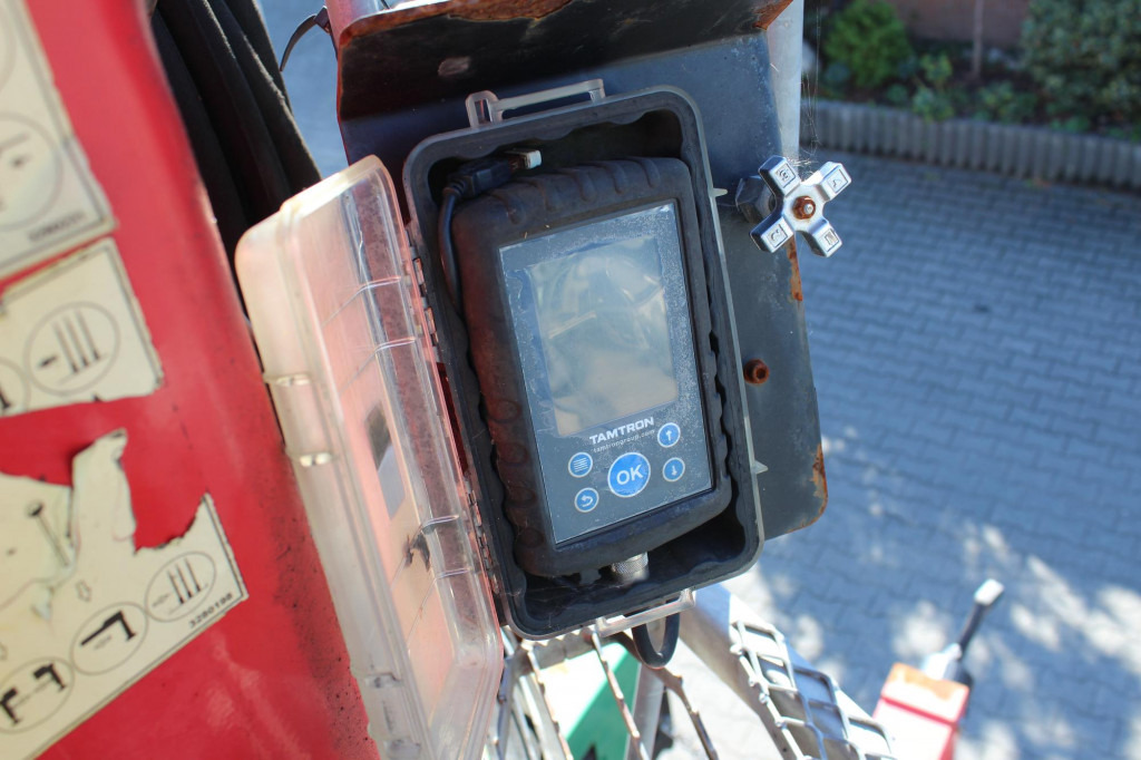 MAN TGX 33.560 D38Motor 6x4 Intarder KESLA-Holzkran - Xe chở gỗ, Xe cẩu tự hành: hình 5 MAN TGX 33.560 D38Motor 6x4 Intarder KESLA-Holzkran - Xe chở gỗ, Xe cẩu tự hành: hình 5