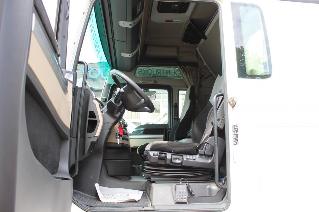 MAN TGX 18.460 E6 XXL Retarder Kühlbox Navi - Xe đầu kéo: hình 5 MAN TGX 18.460 E6 XXL Retarder Kühlbox Navi - Xe đầu kéo: hình 5