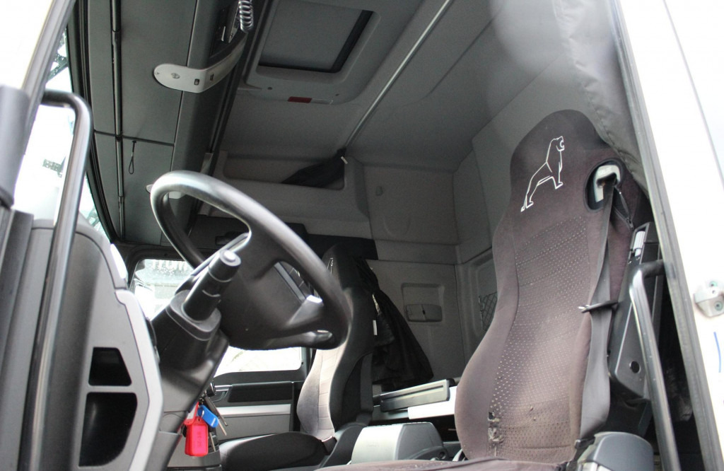 MAN TGX 18.480 E6 Retarder Kompressor Alufelgen Kühl - Xe đầu kéo: hình 4 MAN TGX 18.480 E6 Retarder Kompressor Alufelgen Kühl - Xe đầu kéo: hình 4