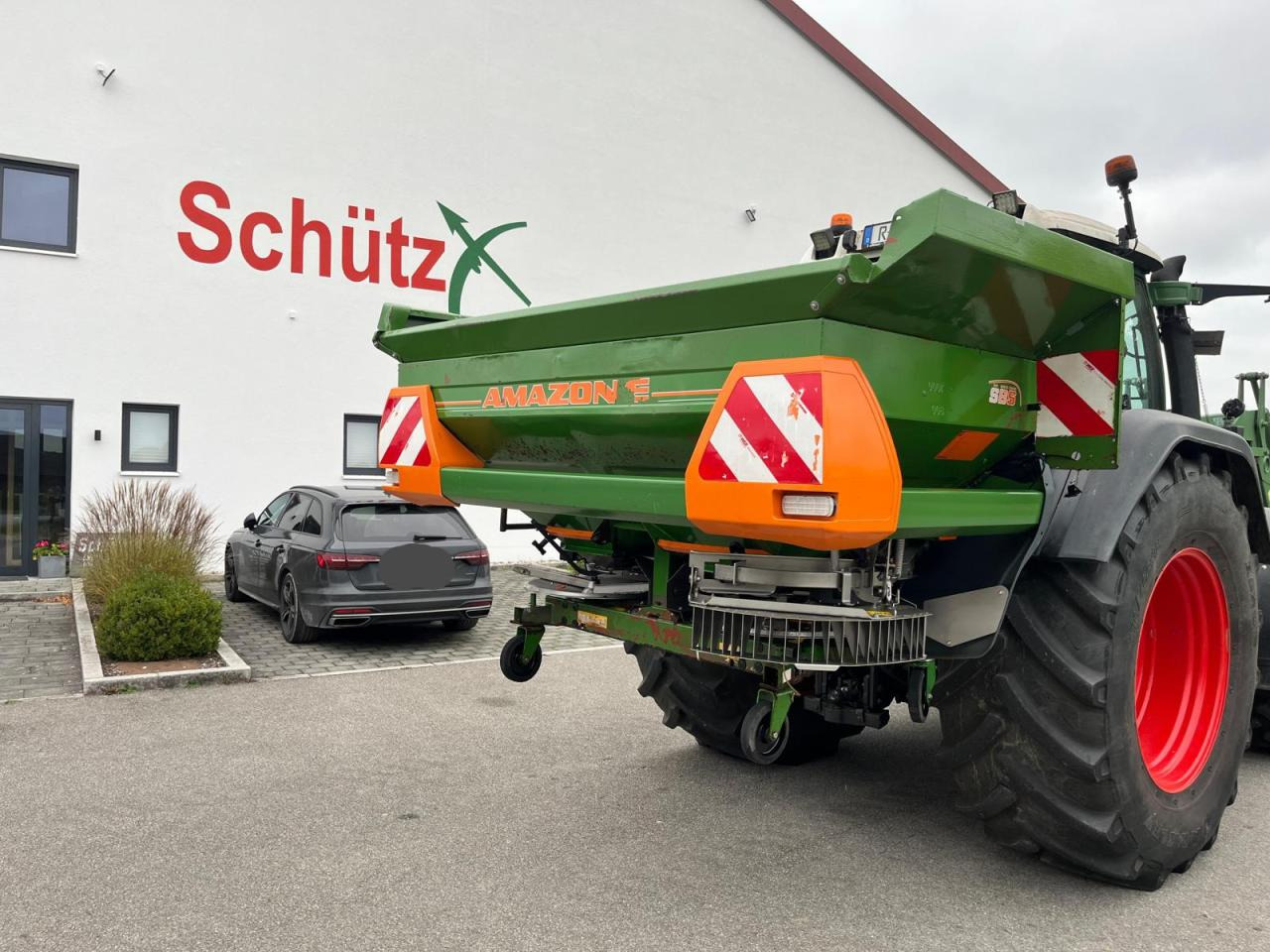 Amazone ZA-M 1501 Profis, Wiegestreuer, 2500 Liter - Máy rải phân bón: hình 1 Amazone ZA-M 1501 Profis, Wiegestreuer, 2500 Liter - Máy rải phân bón: hình 1