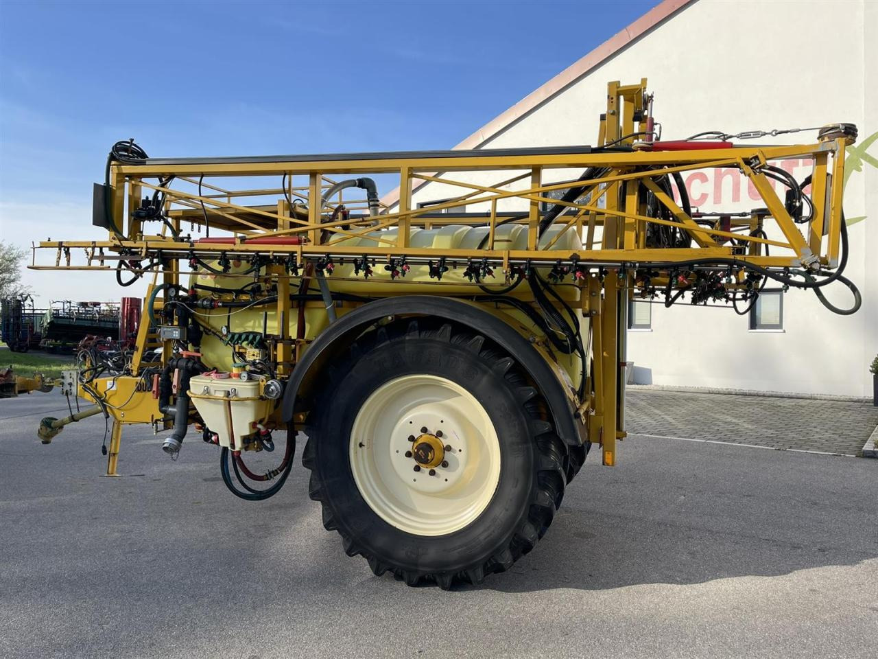 Dubex Dubex Vector mit Lenkung, Baujahr 2003 - Máy xịt kéo: hình 3 Dubex Dubex Vector mit Lenkung, Baujahr 2003 - Máy xịt kéo: hình 3